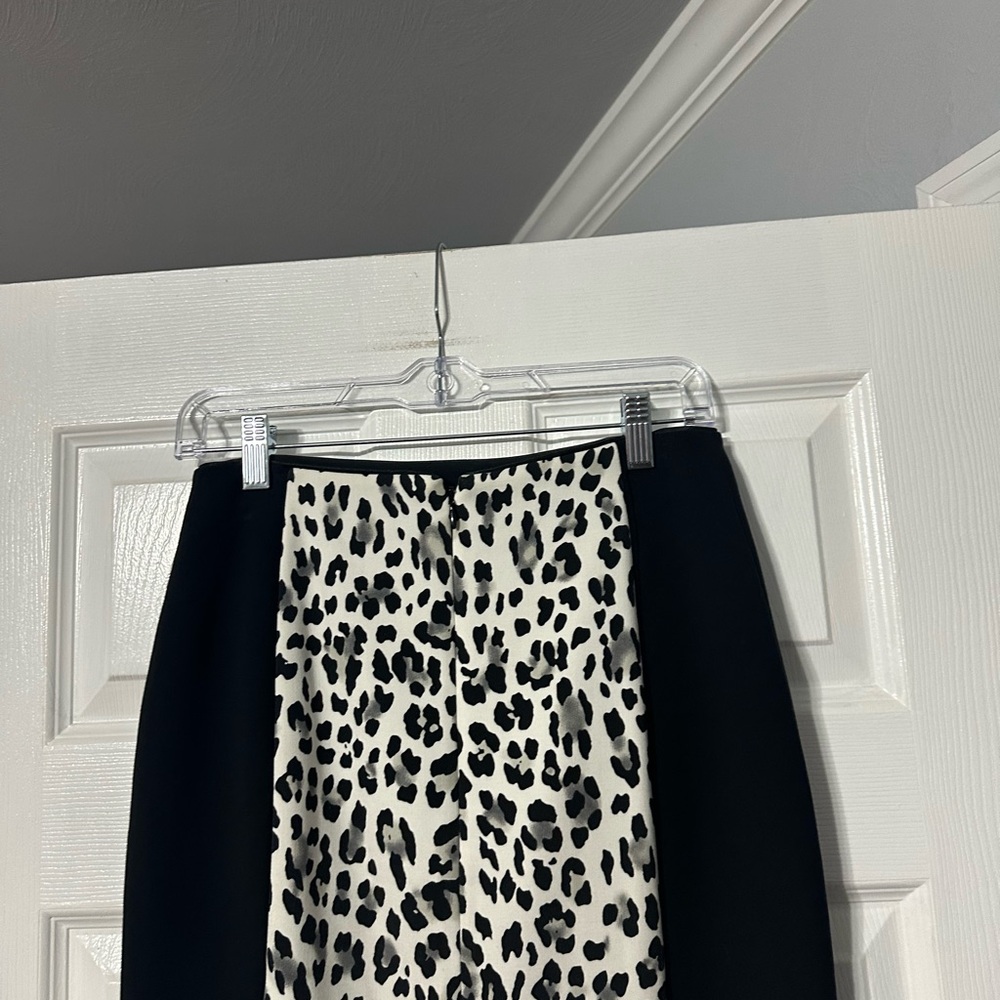 NWT White House Black Market Leopard Print Pencil Skirt - Picture 7 of 14